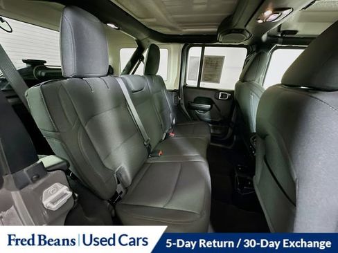 Used 2020 Jeep Wrangler Unlimited Sport S AWD/4WD image 32