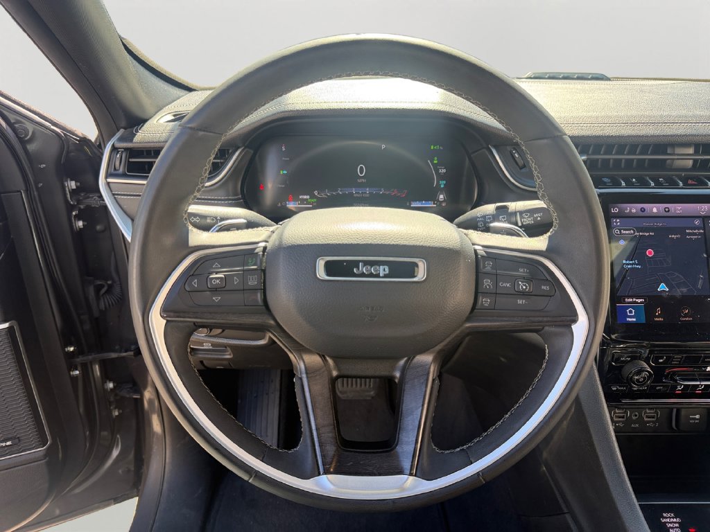 Used 2024 Jeep Grand Cherokee Limited 4xe AWD/4WD image 12