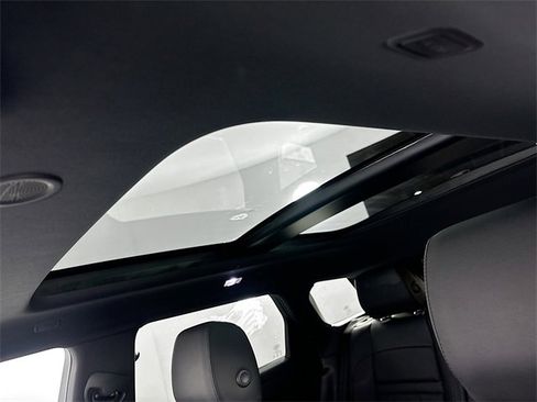 Used 2025 Land Rover Range Rover Evoque S image 14