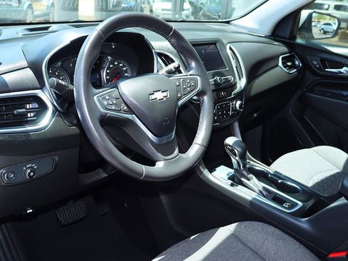 Used 2022 Chevrolet Equinox LT image 40