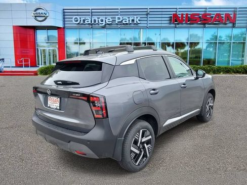 New 2026 Nissan Kicks SV w/ Cold Weather Package FWD image 2