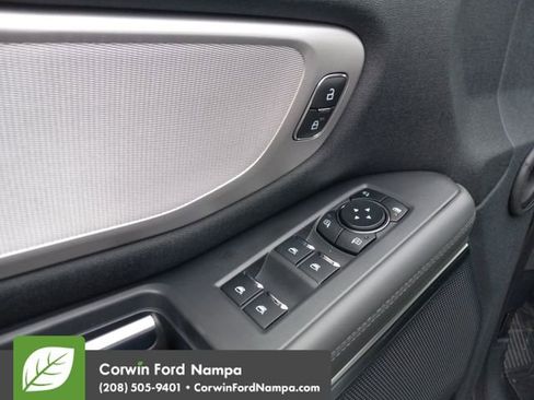 New 2026 Ford Expedition Active image 11