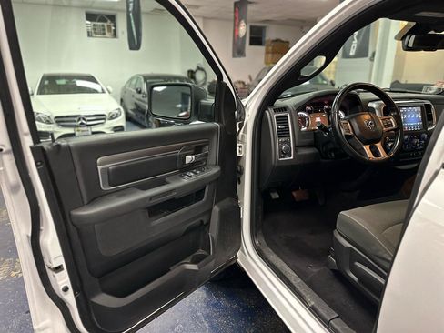 Used 2021 RAM 1500 Classic Warlock w/ Luxury Group AWD/4WD image 13