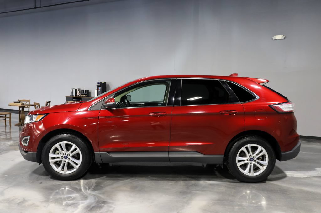 Used 2017 Ford Edge SEL w/ Equipment Group 201A FWD image 4