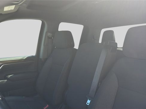 Used 2023 Chevrolet Silverado 1500 LT image 16