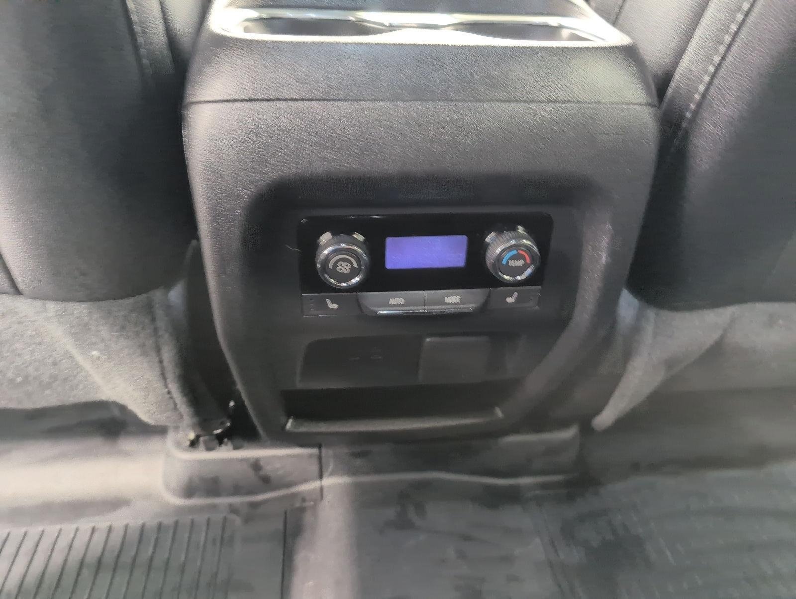 Used 2026 Chevrolet Traverse High Country w/ LPO, Floor Liner Package AWD/4WD image 20