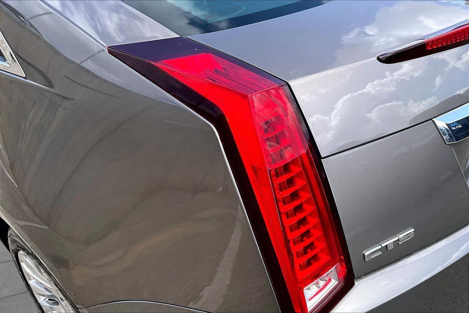 Used 2012 Cadillac CTS Performance RWD image 28