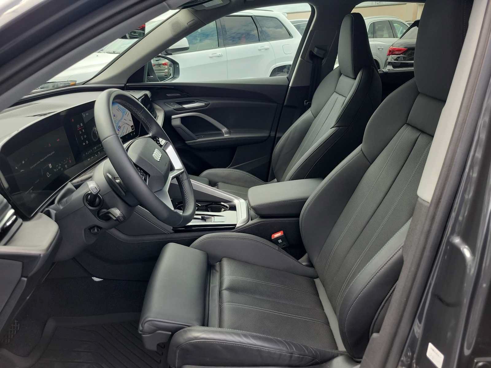 Certified 2025 Audi Q5 Premium Plus w/ Premium Plus AWD/4WD image 14