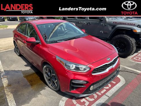 Used 2020 Kia Forte LXS FWD image 1