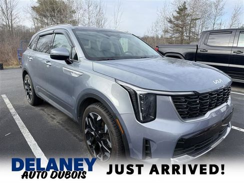 Used 2025 Kia Sorento EX w/ Panoramic Sunroof Package image 1