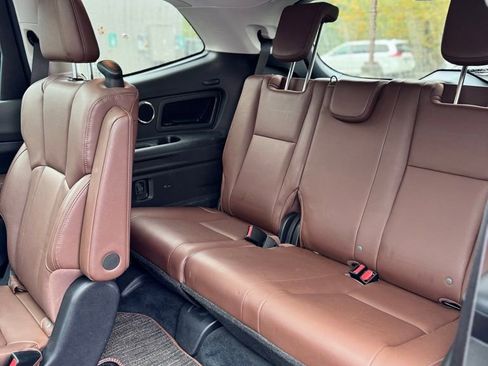 Used 2020 Subaru Ascent Touring w/ Popular Package #2 image 17