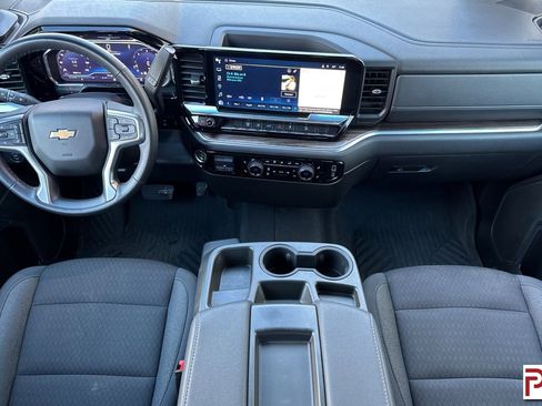 Certified 2024 Chevrolet Silverado 3500 LT w/ Convenience Package image 16