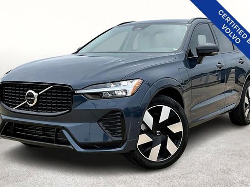 Used 2024 Volvo XC60 T8 Plus w/ Protection Package Premier image 16