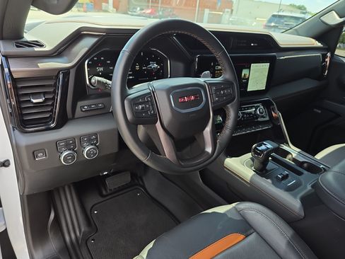 Used 2026 GMC Sierra 1500 AT4 w/ AT4 Premium Package AWD/4WD image 17