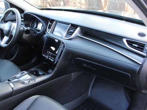 Used 2025 INFINITI QX50 Luxe image 47
