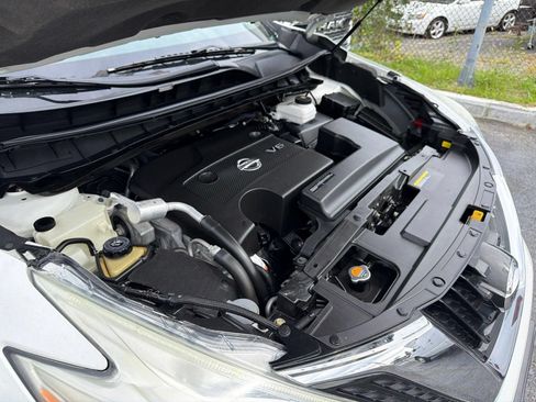 Used 2017 Nissan Murano S AWD/4WD image 34