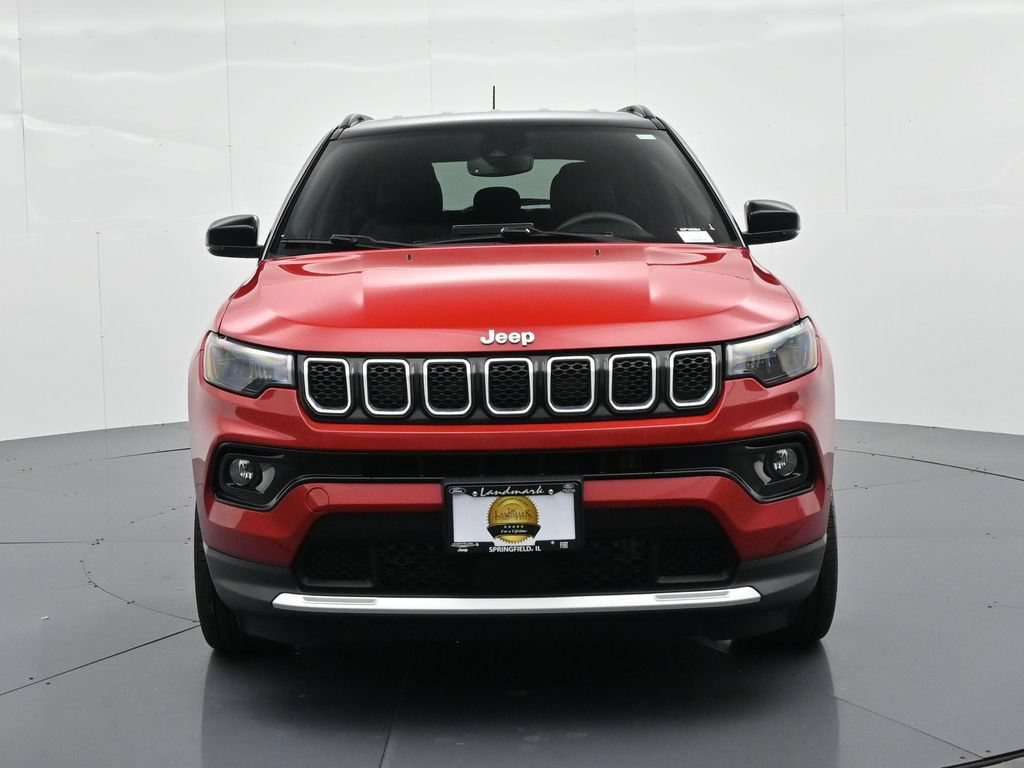 Used 2023 Jeep Compass Limited AWD/4WD image 3