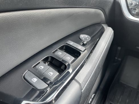 Used 2023 Kia Sportage SX image 23