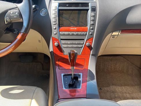 Used 2011 Lexus ES 350 FWD image 13