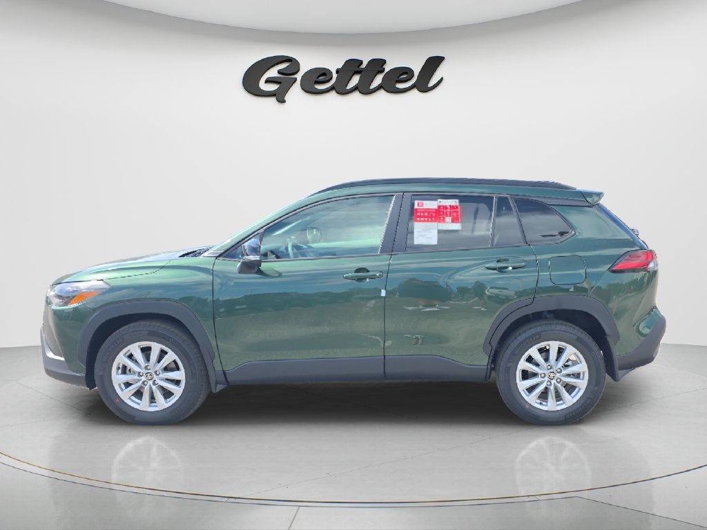 New 2026 Toyota Corolla Cross LE w/ Moonroof Package FWD image 7