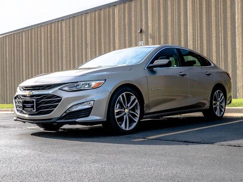 Used 2024 Chevrolet Malibu LT FWD image 4
