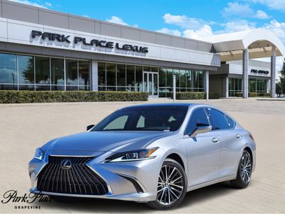 New 2025 Lexus ES 350 w/ Premium Package