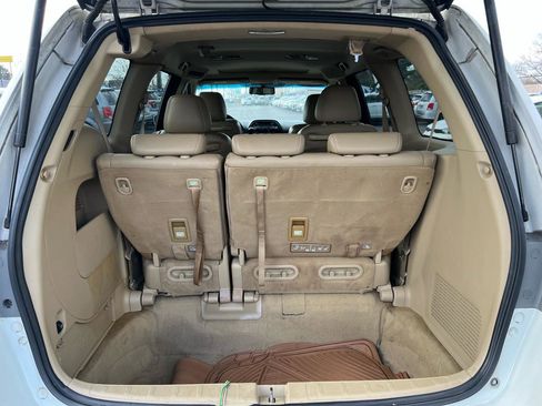 Used 2010 Honda Odyssey EX-L image 12