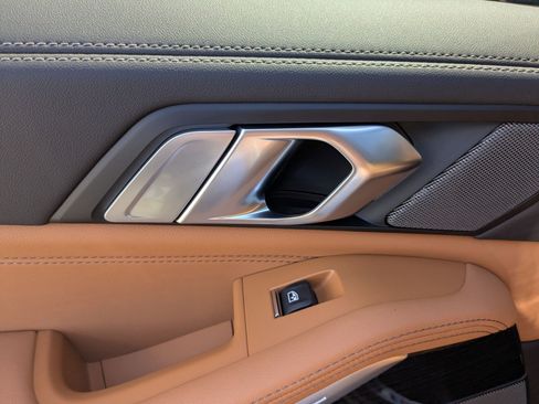 New 2026 BMW X5 xDrive40i w/ M Sport Package image 28