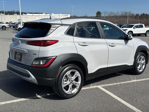 Used 2023 Hyundai Kona SEL AWD/4WD image 5