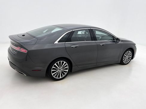 Used 2020 Lincoln MKZ AWD image 10