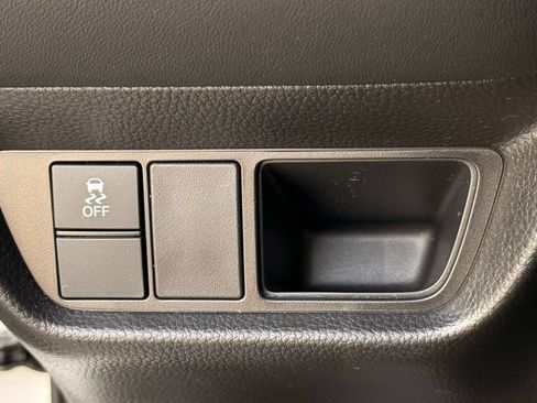 Used 2025 Honda HR-V Sport image 31