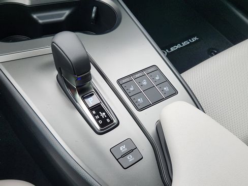New 2026 Lexus UX 300h FWD image 12