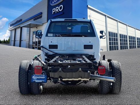 New 2026 Ford F550 4x4 Regular Cab Super Duty image 23