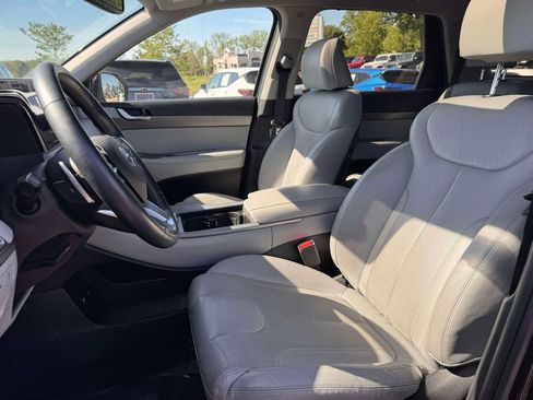 Used 2020 Hyundai Palisade SEL w/ Premium Package AWD/4WD image 17