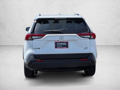 Used 2025 Toyota RAV4 LE AWD/4WD image 7