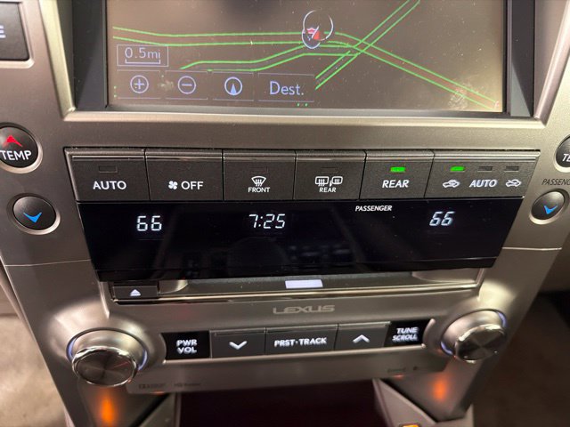 Used 2017 Lexus GX 460 AWD/4WD image 22