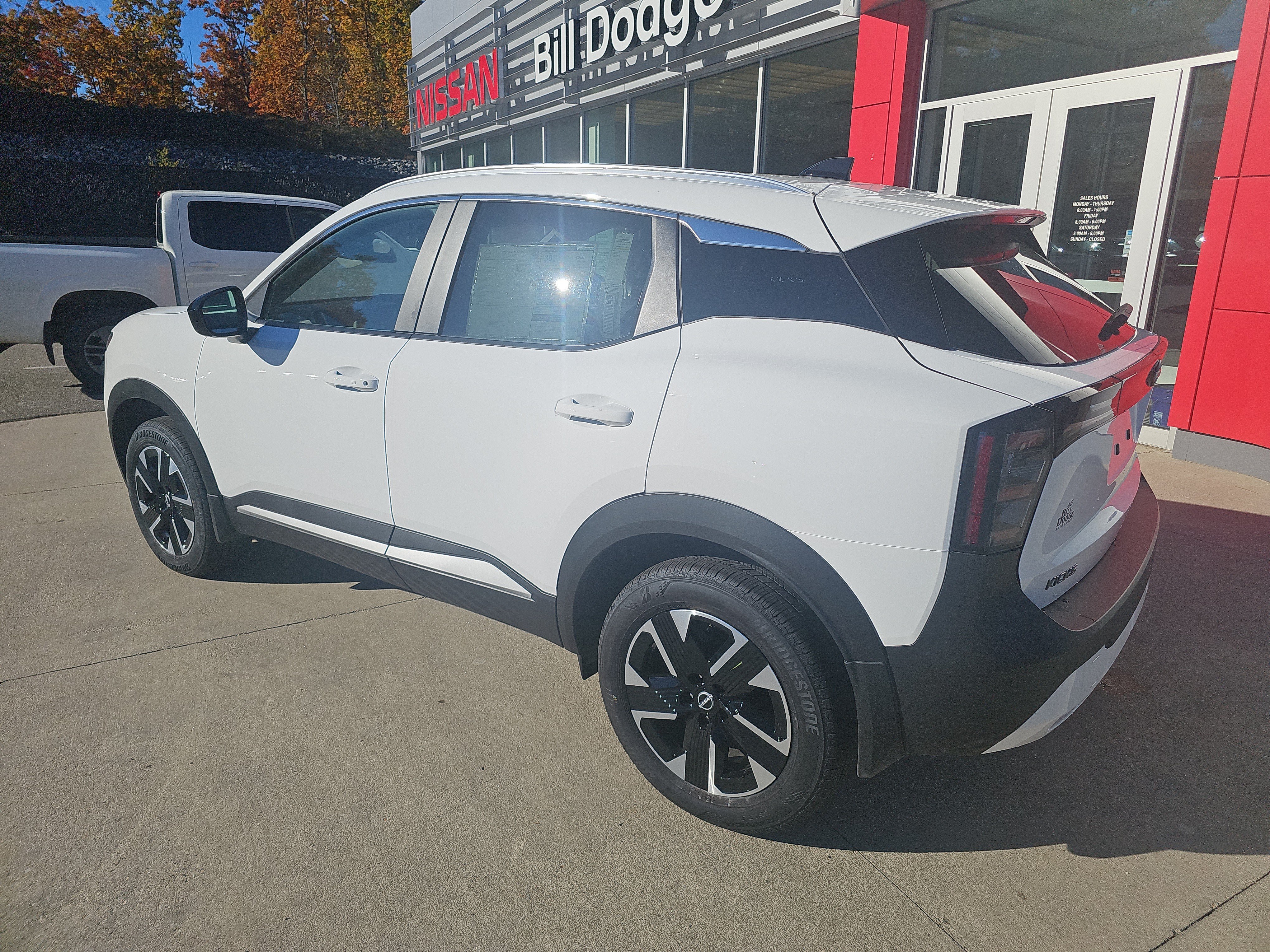 New 2027 Nissan Kicks SV w/ SV Premium Package AWD/4WD image 5