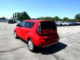 Used 2019 Kia Soul + image 5