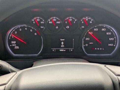 Used 2022 Chevrolet Silverado 1500 Custom image 18