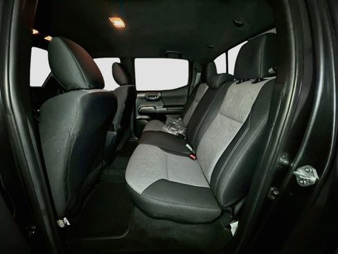 Certified 2023 Toyota Tacoma TRD Sport AWD/4WD image 29