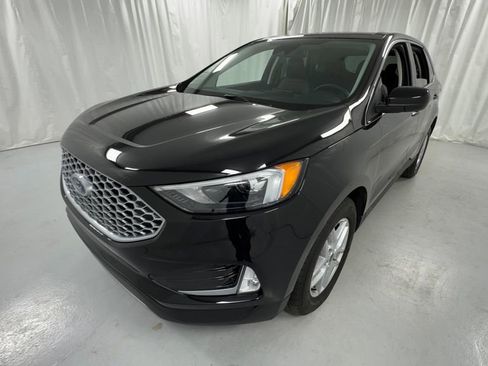 Used 2024 Ford Edge SEL w/ Convenience Package AWD/4WD image 7