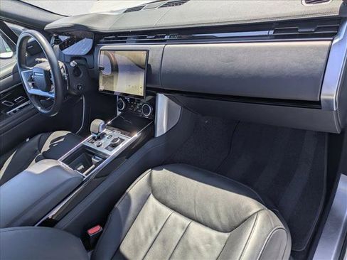 Certified 2023 Land Rover Range Rover SE AWD/4WD image 24