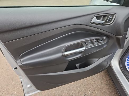 Used 2019 Ford Escape SE AWD/4WD image 10