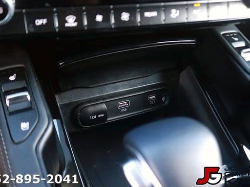 Certified 2024 Kia Telluride SX Prestige AWD/4WD image 24