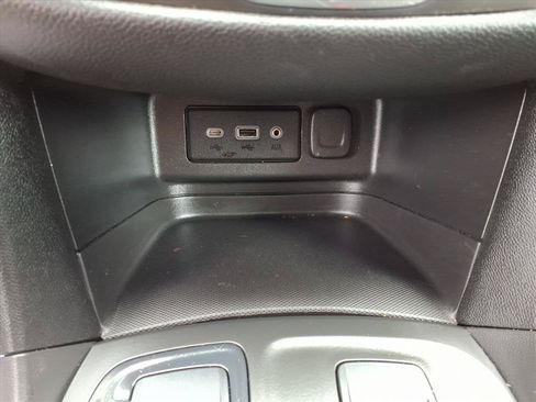 Used 2023 Chevrolet Equinox RS AWD/4WD image 12