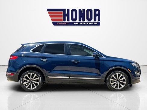 Used 2019 Lincoln MKC Reserve FWD image 3