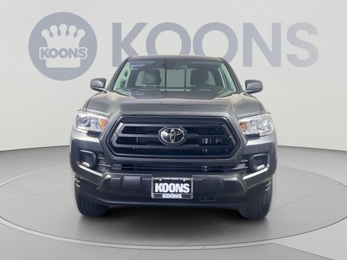 Used 2023 Toyota Tacoma SR w/ SR Convenience Package AWD/4WD image 11