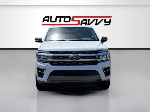 Used 2024 Ford Expedition Max King Ranch RWD image 2
