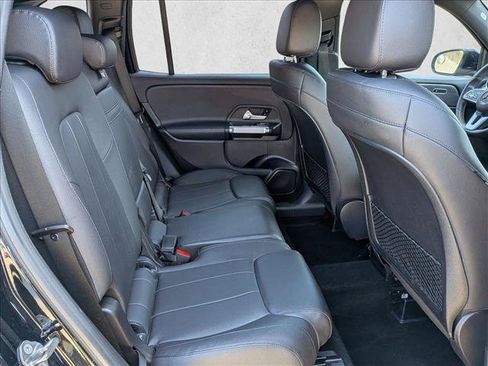 Used 2020 Mercedes-Benz GLB 250 4MATIC image 20
