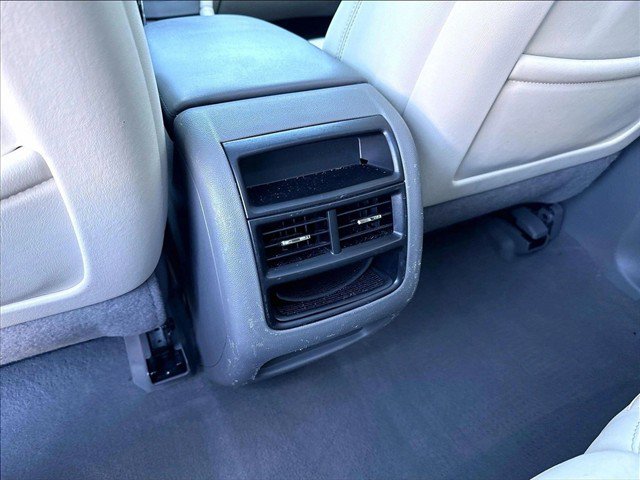 Used 2020 Cadillac XT5 Premium Luxury FWD image 24